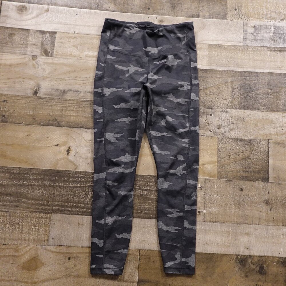 Athleta‎ Ultimate Stash Pocket Camo 7/8 Tight women's small gray